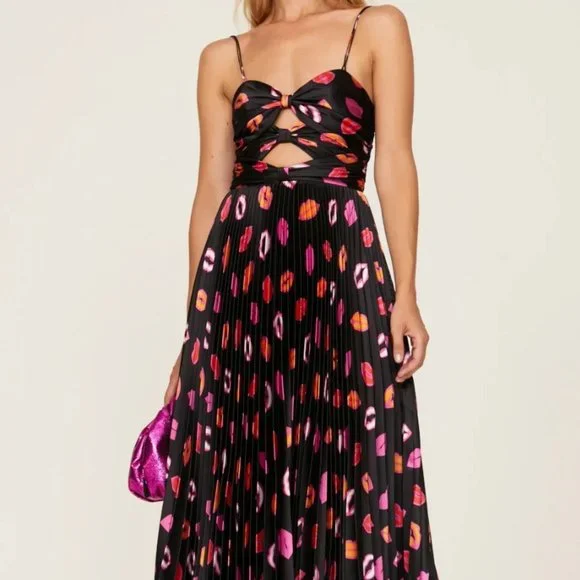 midi dress peach Women's Dresses Bella Mia Twist Bust Midi Dress Peach XL by Selfie Leslie Clearance